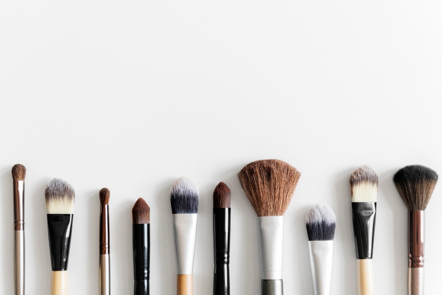 Cleaning Your Makeup Brushes for Hygiene and Longevity - The Ultimate Guide